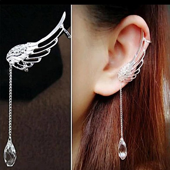 Rhinestone Decor Wing Shaped Ear Climber - Picture 6 of 6
